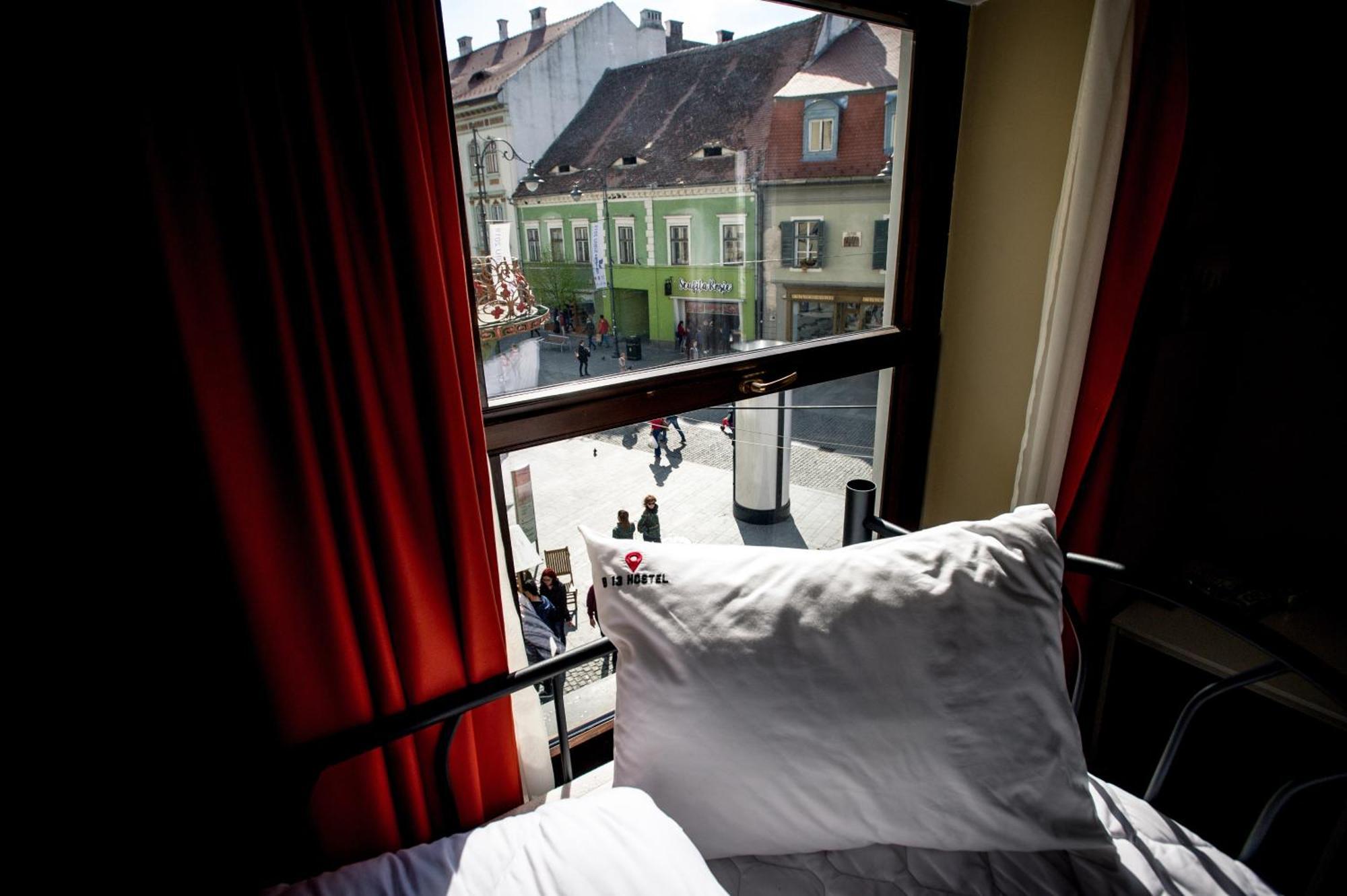 B13 Hostel Sibiu Exterior foto